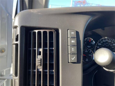 2024 Chevrolet Express 2500