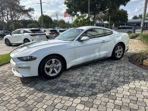2023 Ford Mustang EcoBoost