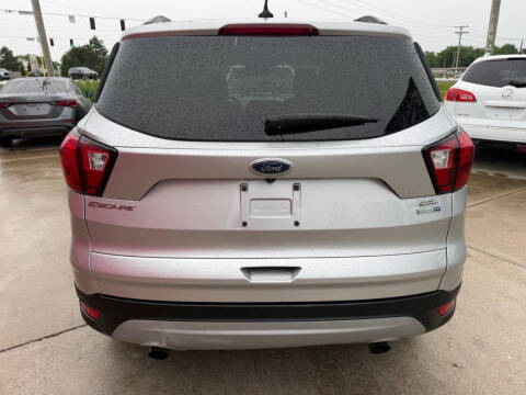 2019 Ford Escape SEL