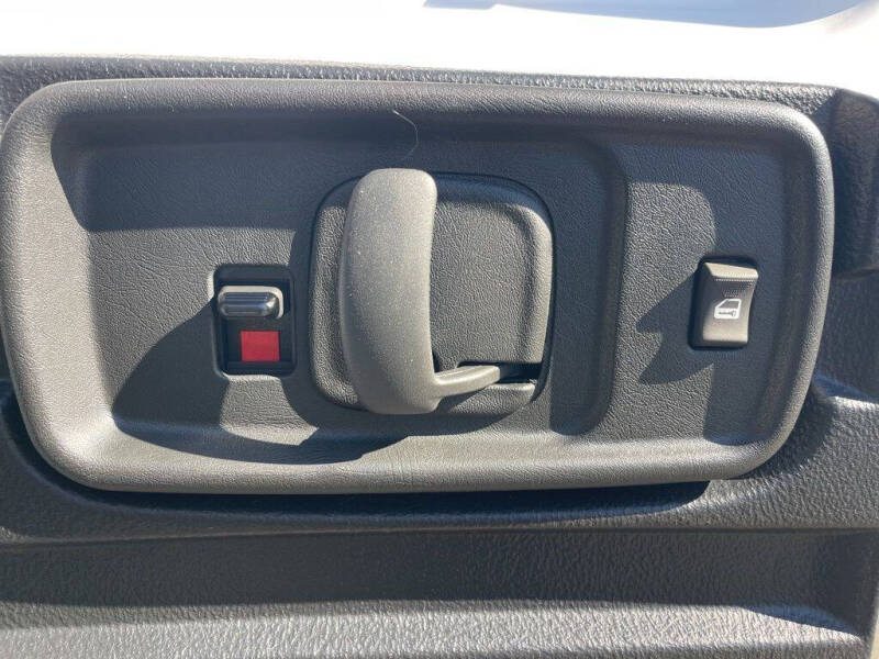 2025 Chevrolet Express 2500