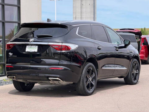 2024 Buick Enclave Essence