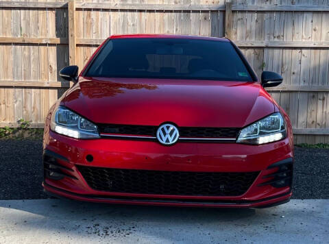 2020 Volkswagen Golf GTI S