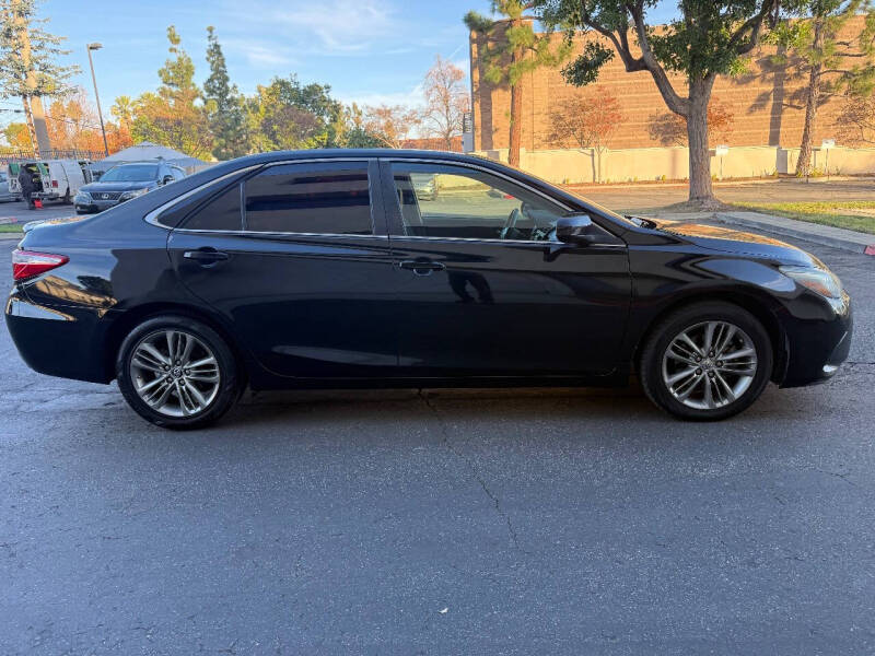2015 Toyota Camry SE