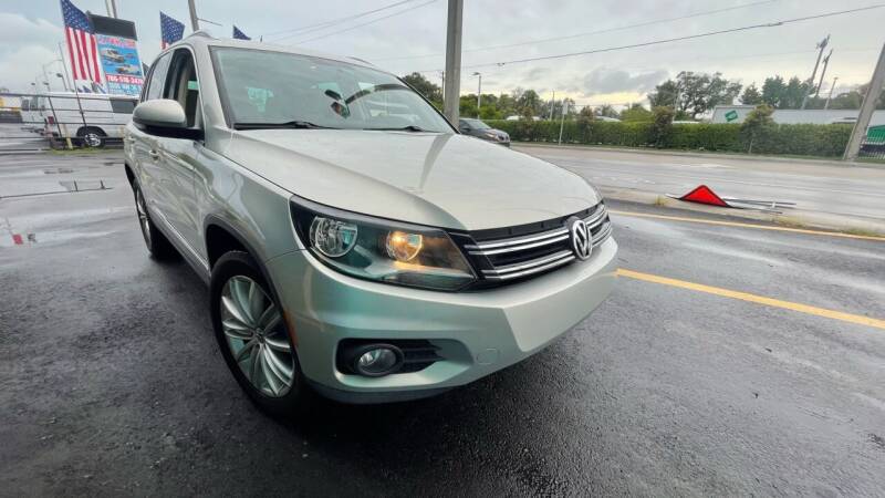 2012 Volkswagen Tiguan for sale at H.A. Twins Corp in Miami FL