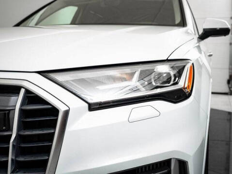 2022 Audi Q7 quattro Premium Plus 55 TFSI