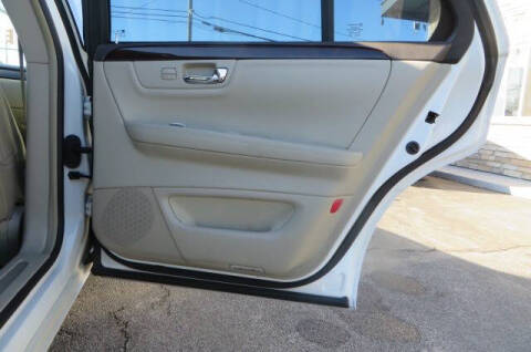 2010 Cadillac DTS Luxury Collection