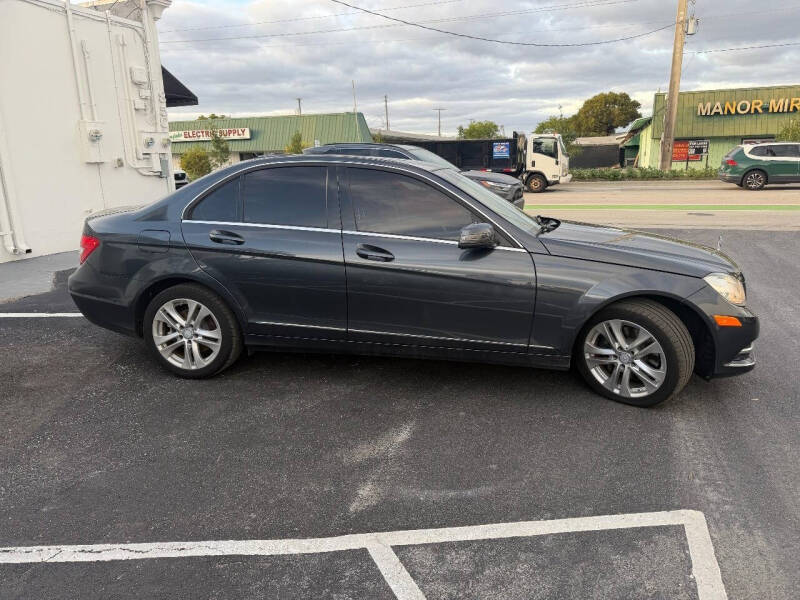 2014 Mercedes-Benz C-Class C 300 Luxury 4MATIC
