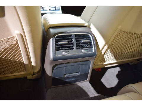 2016 Audi A4 2.0T quattro Premium Plus