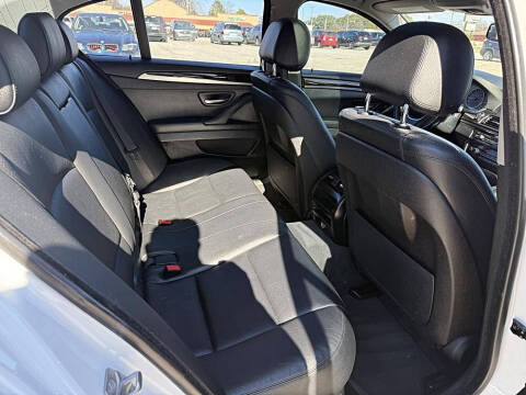 2015 BMW 5 Series 528i
