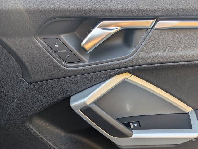 2025 Audi Q3 quattro S line Premium 45 TFSI