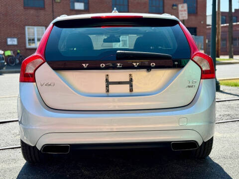 2015 Volvo V60 T5 Premier Plus