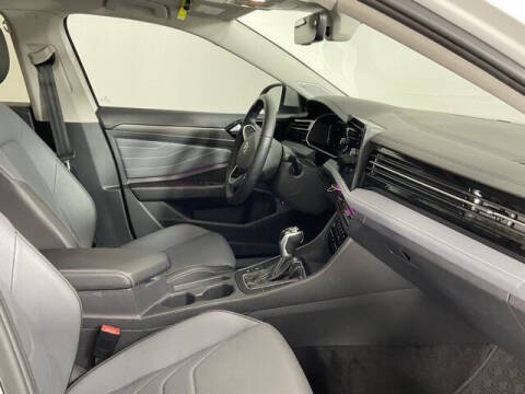 2025 Volkswagen Jetta SEL