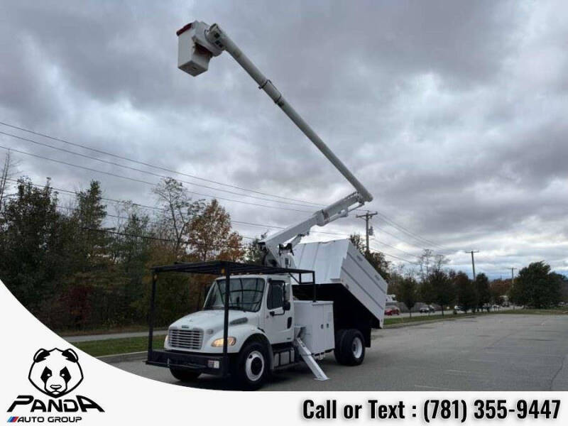 2012 Freightliner M2 106