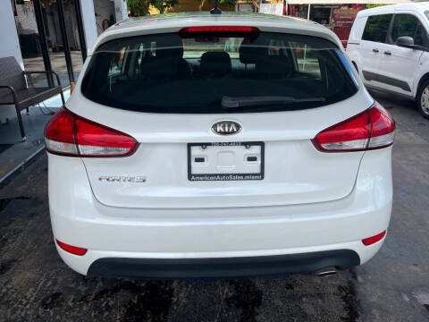 2016 Kia Forte5 LX