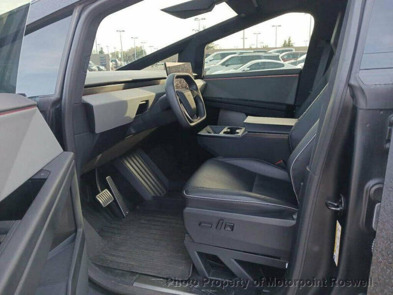 2024 Tesla Cybertruck