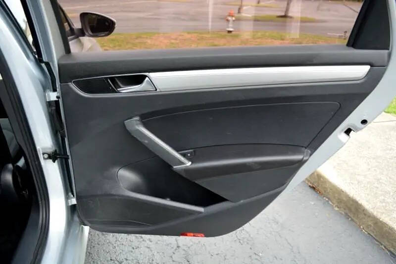 2018 Volkswagen Passat 2.0T S