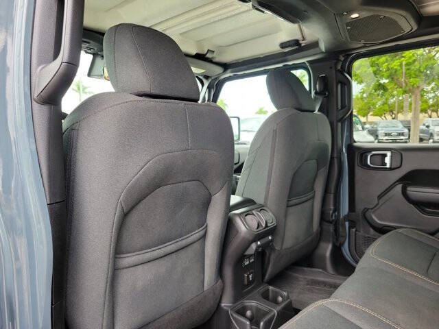 2024 Jeep Gladiator Willys