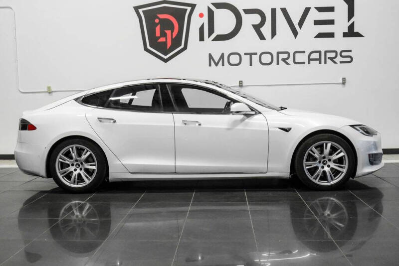 2021 Tesla Model S Long Range Plus