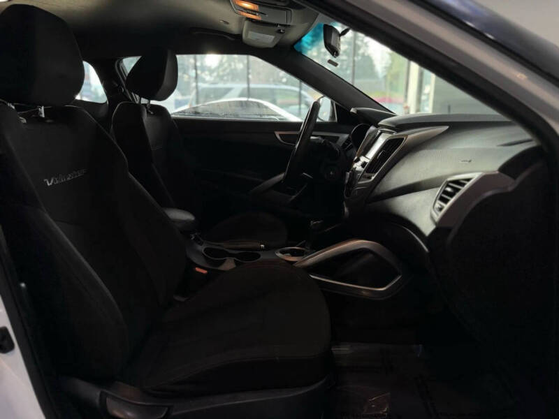 2016 Hyundai Veloster