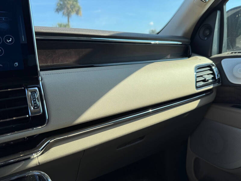 2024 Lincoln Navigator Reserve