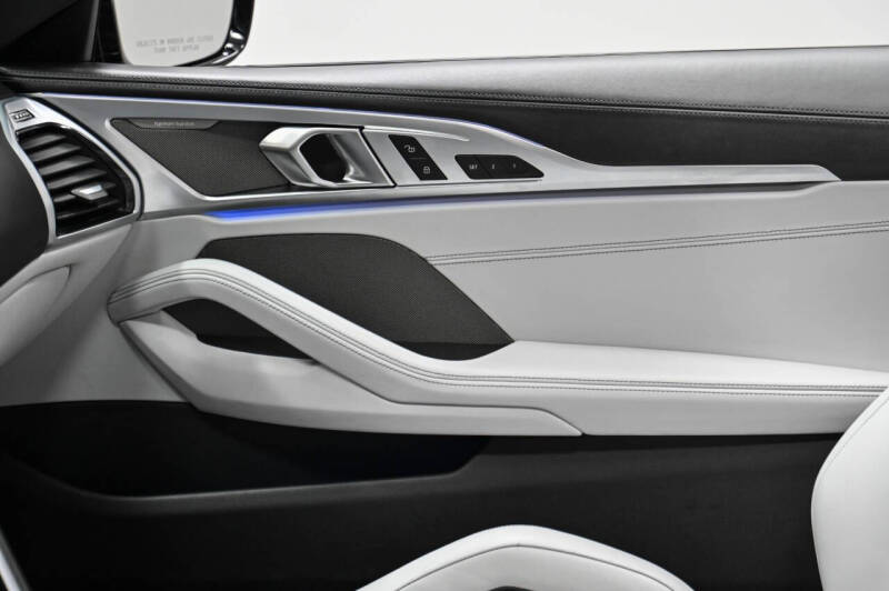 2022 BMW M8 Competition