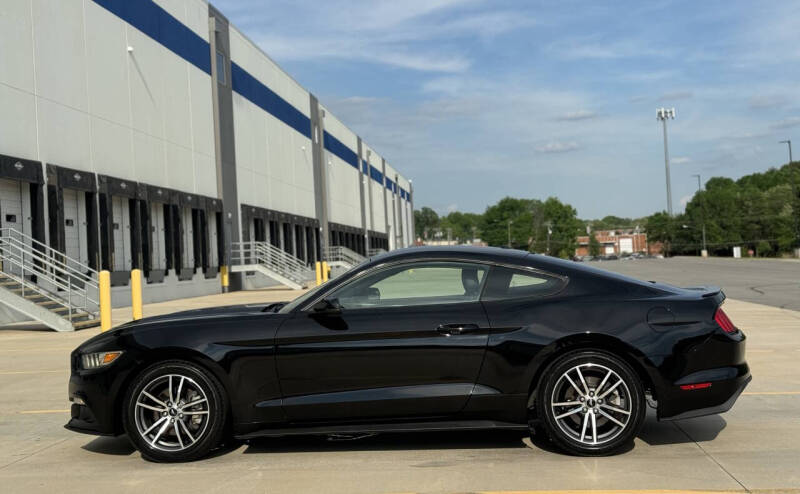 2016 Ford Mustang EcoBoost Premium