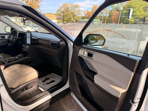 2020 Ford Explorer Platinum