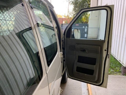 2012 Ford E-Series E-150