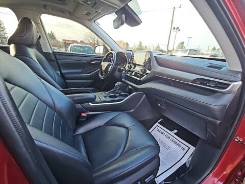 2021 Toyota Highlander XLE