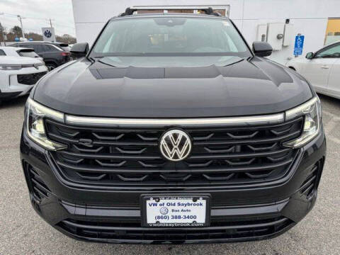 2026 Volkswagen Atlas Cross Sport SEL R-Line Black 4Motion