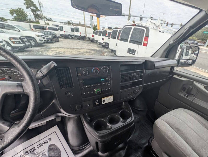 2011 Chevrolet Express LT 2500