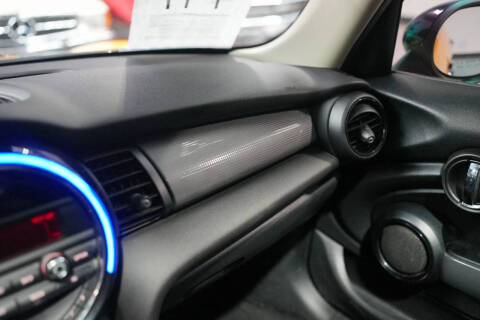 2016 MINI Hardtop 4 Door Cooper