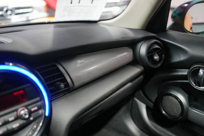 2016 MINI Hardtop 4 Door Cooper