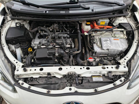 2015 Toyota Prius c Three