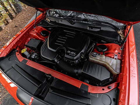 2021 Dodge Challenger SXT