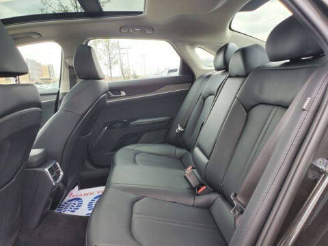 2025 Kia K5 EX