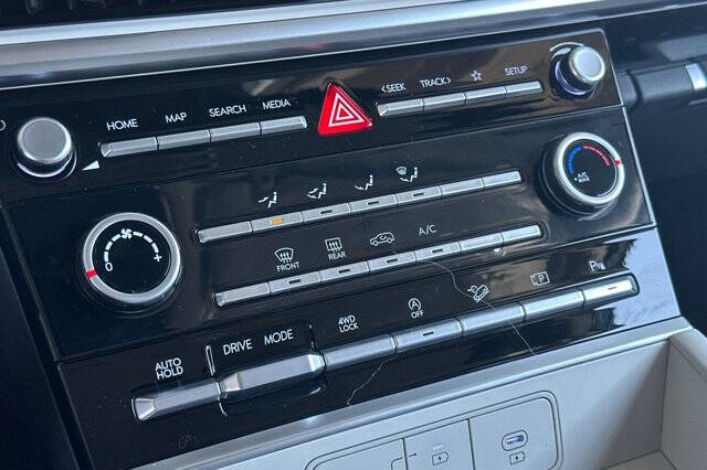 2025 Hyundai Santa Fe SE