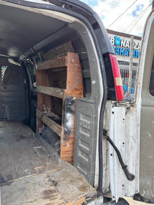 2010 Chevrolet Express 1500