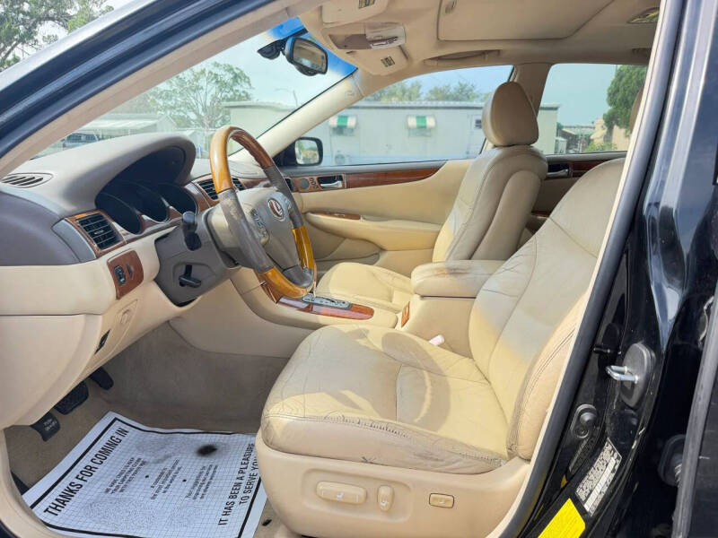 2005 Lexus ES 330