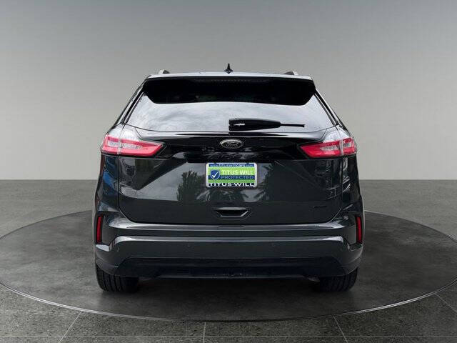 2024 Ford Edge SE