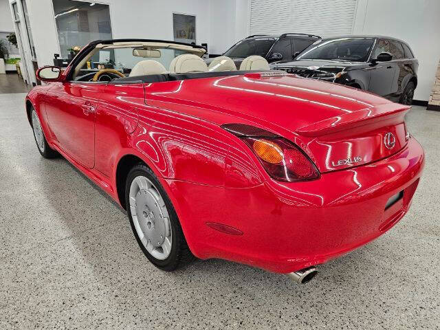 2004 Lexus SC 430