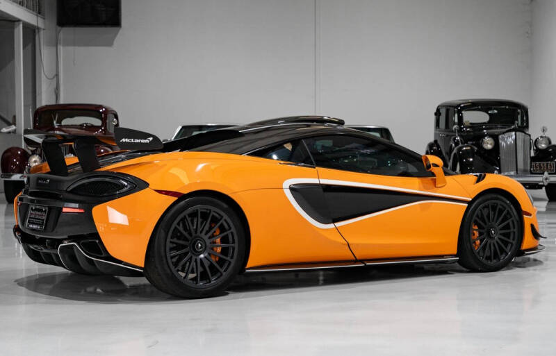 2020 McLaren 620R