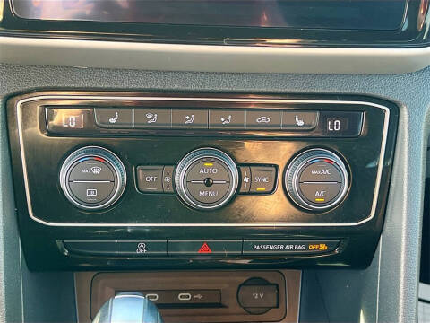 2022 Volkswagen Atlas Cross Sport V6 SE 4Motion