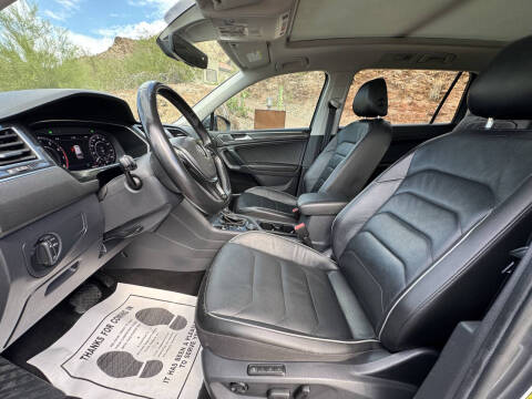 2018 Volkswagen Tiguan 2.0T SEL Premium 4Motion