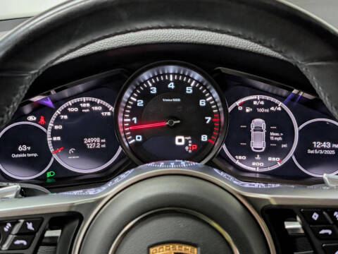 2022 Porsche Cayenne Platinum Edition