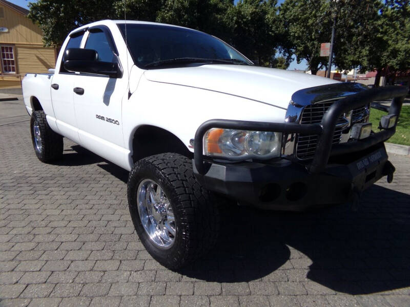 2005 Dodge Ram 2500 for sale at Family Truck and Auto in Oakdale CA