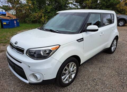 2017 Kia Soul for sale at Shine On Sales Inc in Shelbyville MI