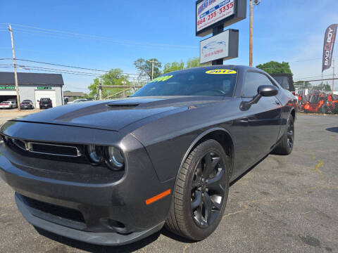 2017 Dodge Challenger SXT