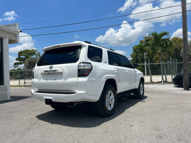 2022 Toyota 4Runner SR5 Premium