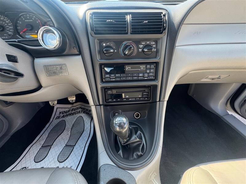 2000 Ford Mustang GT